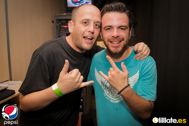 ¿Quiénes son los 10 DJ's mejor pagados?