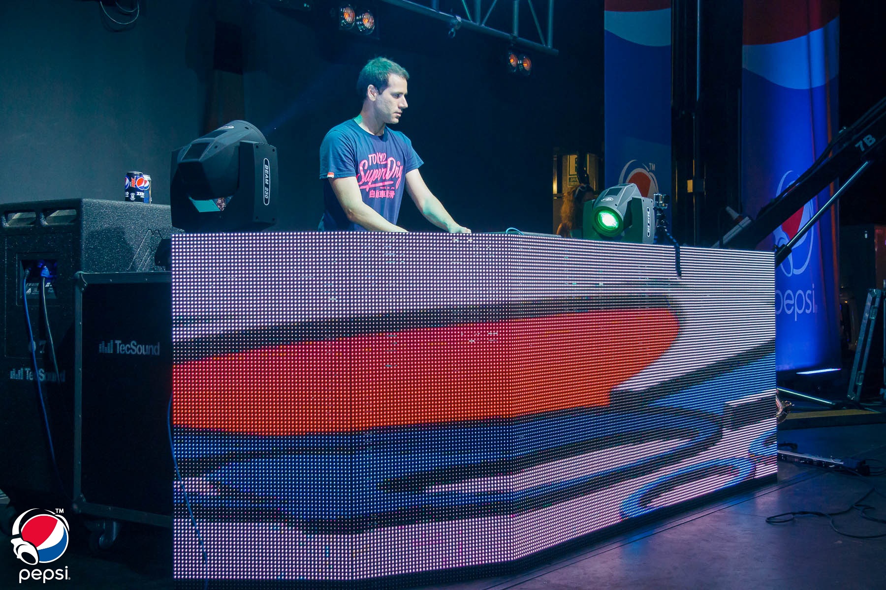 ¿Quiénes son los 10 DJ's mejor pagados?